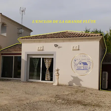 L'enclos De La Grande Flute 3*
